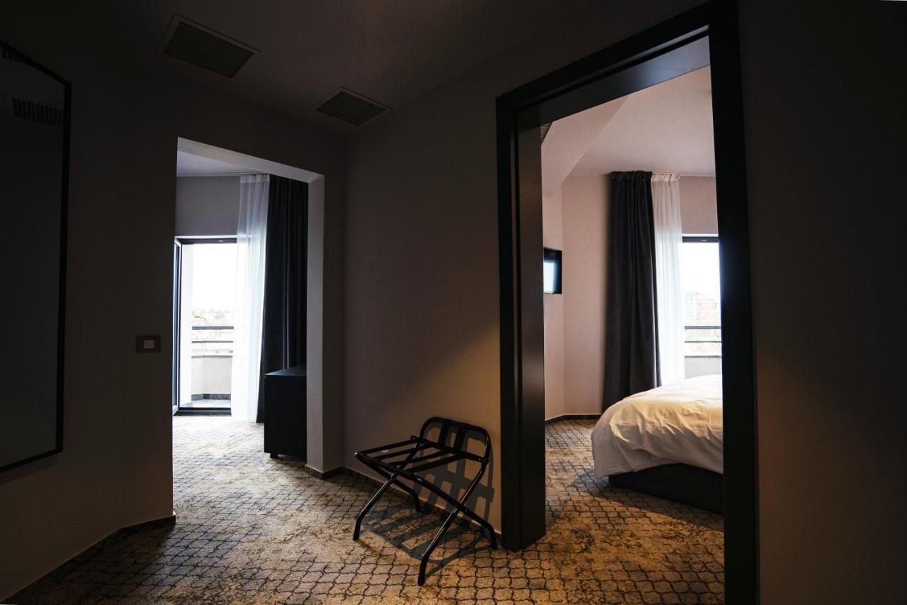 Hotel Cristal Κλουζ-Ναπόκα Εξωτερικό φωτογραφία